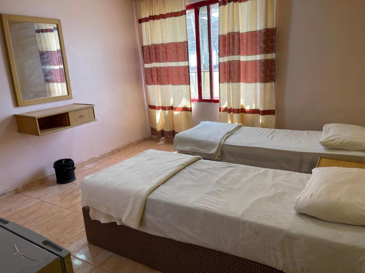 فندق شاطى القمر-Moon Beach Otel Akabe Dış mekan fotoğraf
