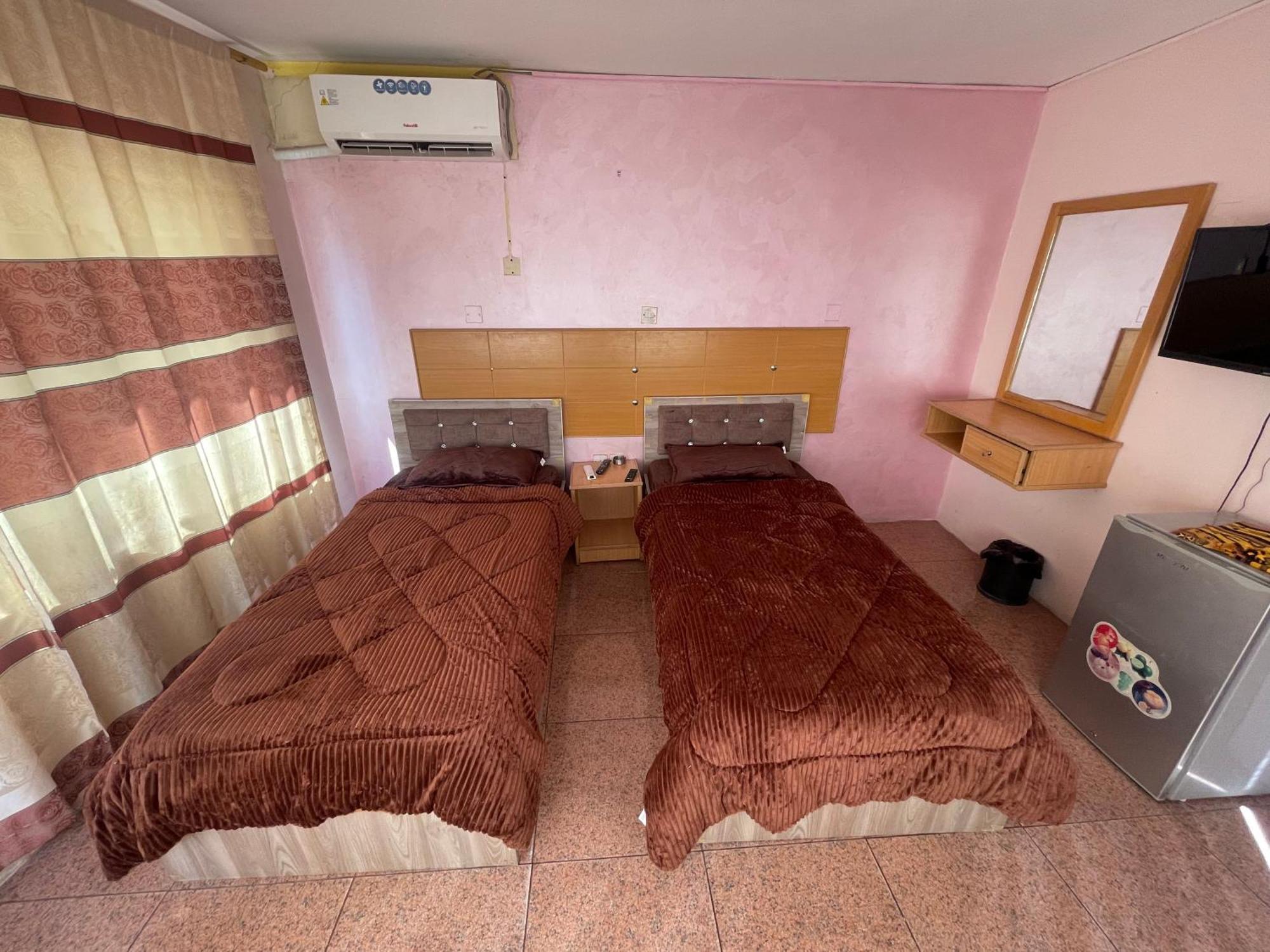 فندق شاطى القمر-Moon Beach Otel Akabe Dış mekan fotoğraf